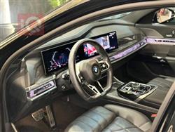 بی ئێم دەبڵیو سیریەس 7